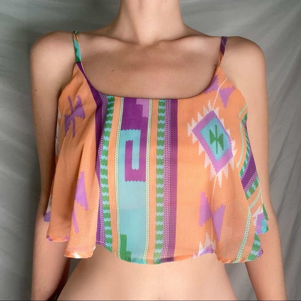 A+ Ellen Crop Top